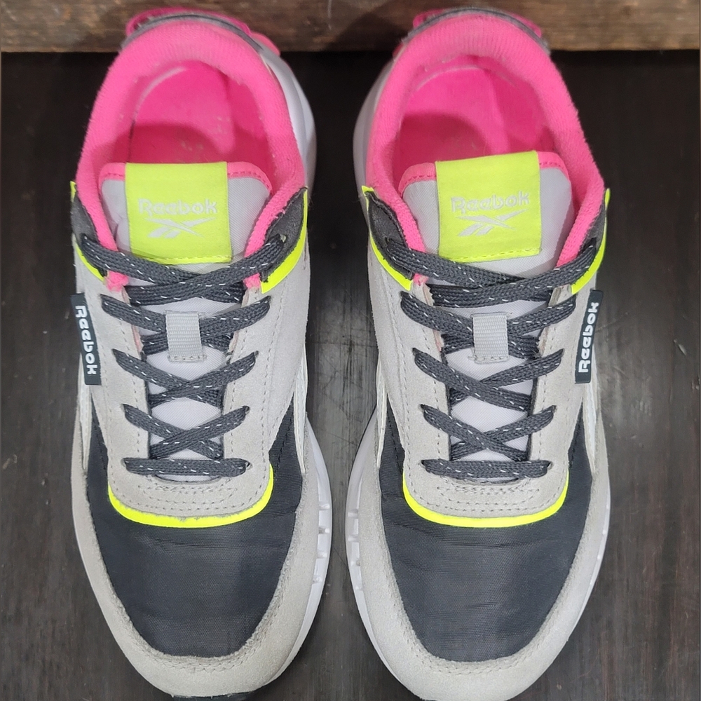 Reebok Forte Racer Lifestyle Sneaker. US 2 Good Cond! Fast Shipper - Picture 9 of 13
